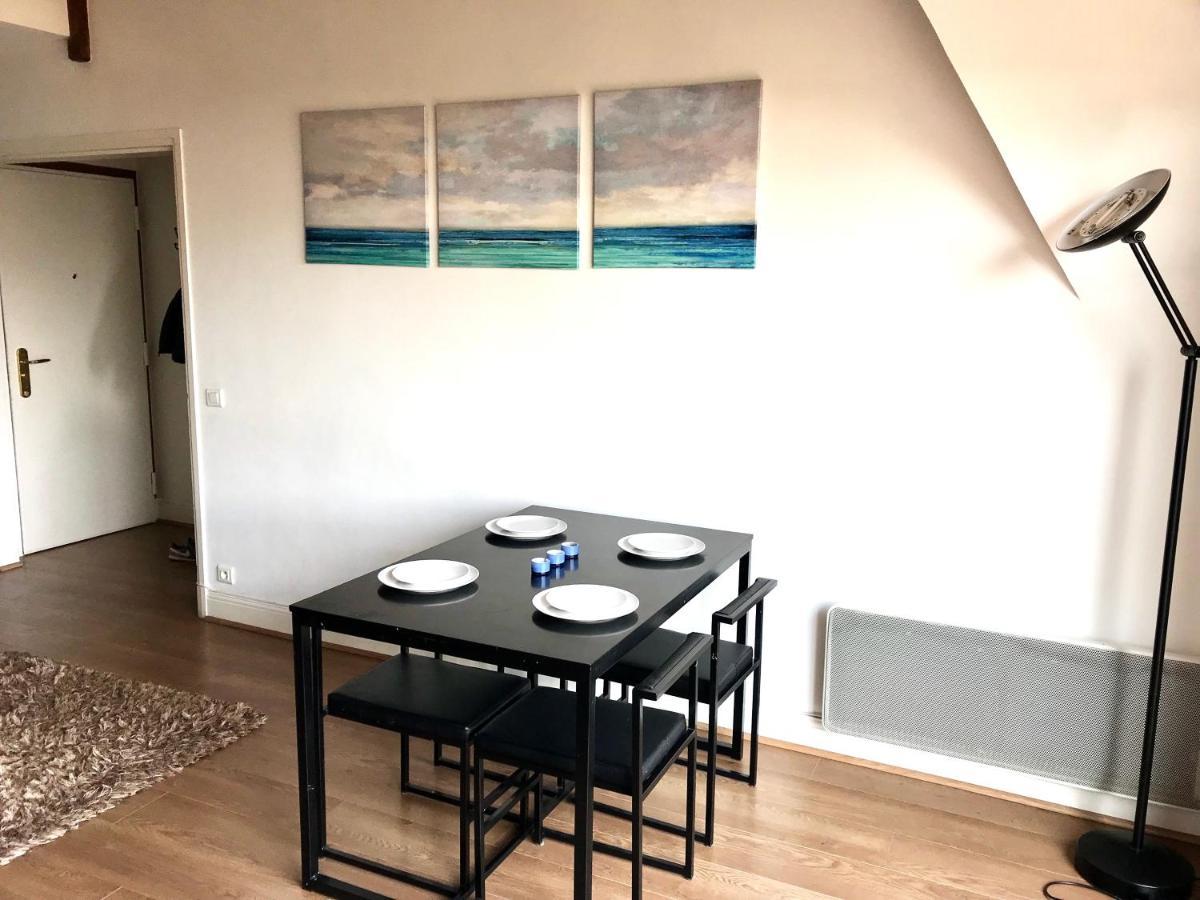 Appartement 3 Chambres Avec Roof Top A 5 Mn De La Plage Deauville Esterno foto