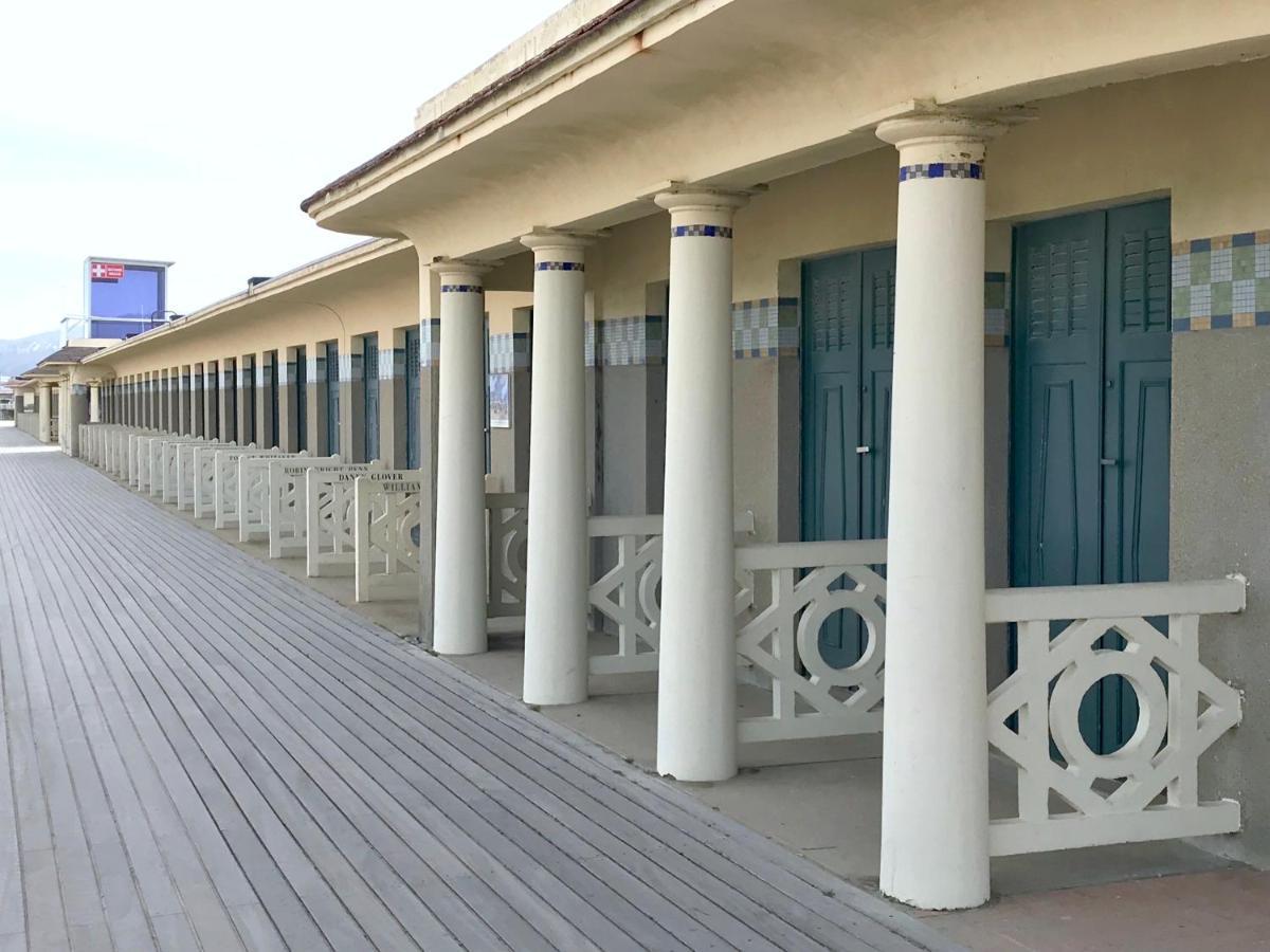 Appartement 3 Chambres Avec Roof Top A 5 Mn De La Plage Deauville Esterno foto
